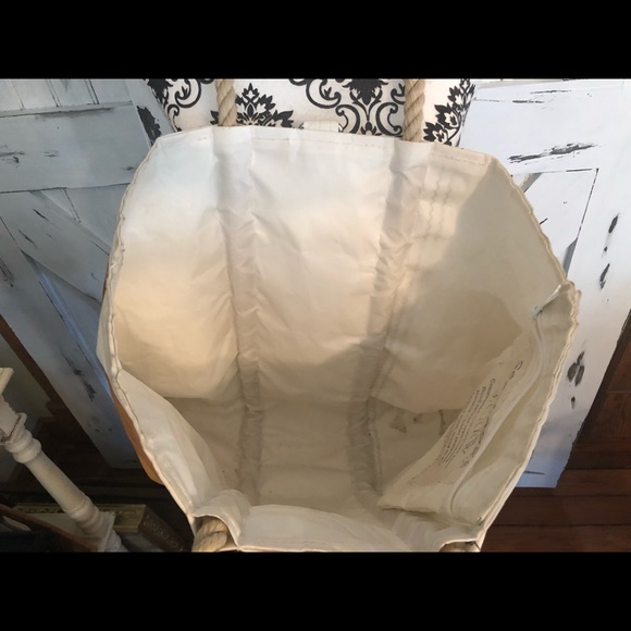 SOLD - Picture 5 of 6